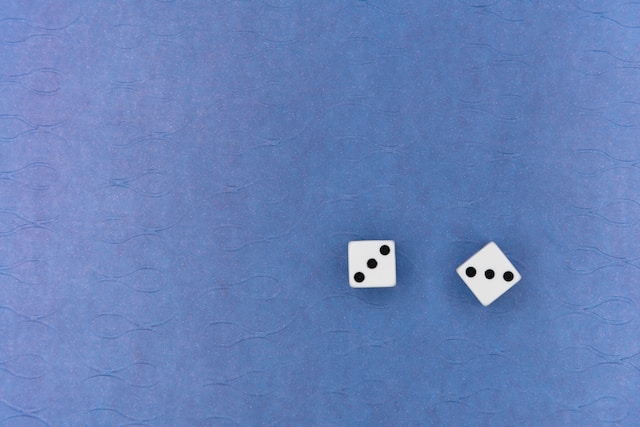 麻雀は運と実力のどっちが大事なの？上達するための練習方法も紹介 アイキャッチ画像